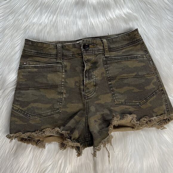 Free People Green Camo Denim Santa Cruz Shorts - Picture 1 of 7